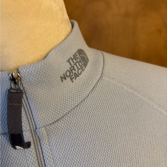 North face 
Women’s jacket 
Size Medium - Picture 3 of 11